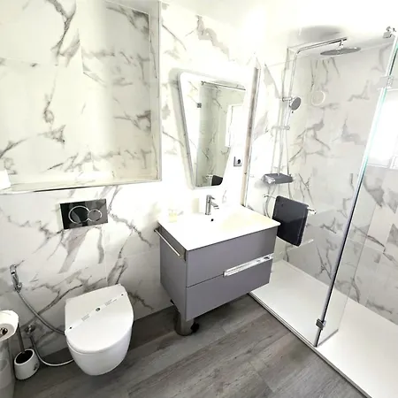 Sunshine - * Albufeira